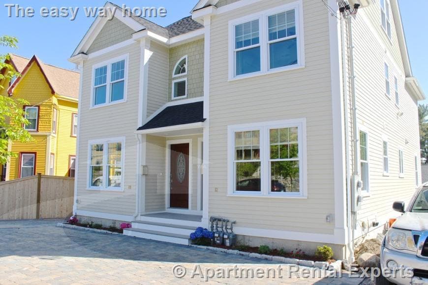 Photo - 620 Trapelo Rd