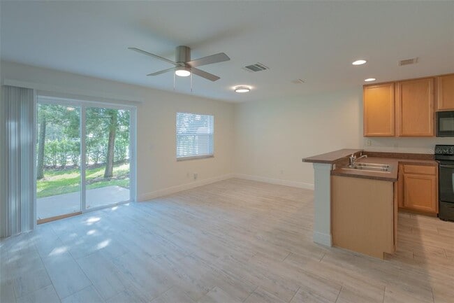 Building Photo - 4084 Pitch Pine Cir