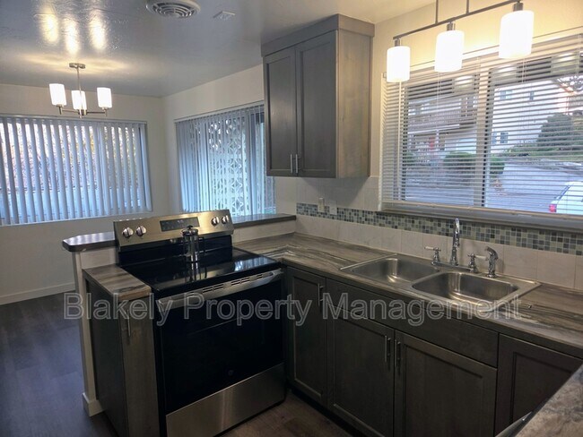 Foto del edificio - 2118 S Roosevelt St