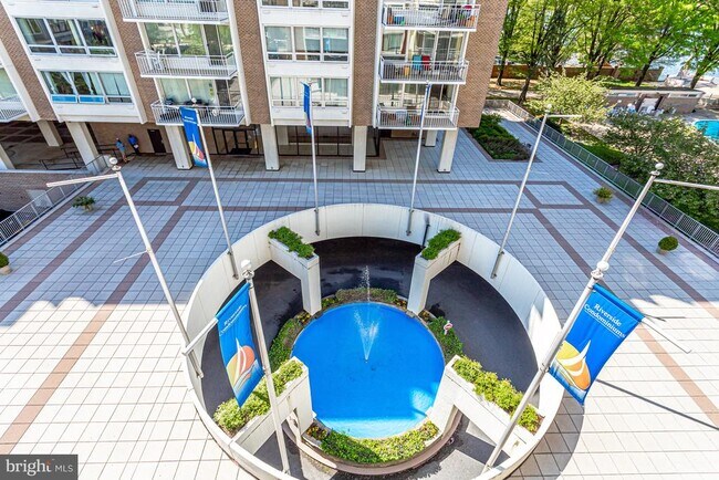 Foto del edificio - 1425 4th St SW