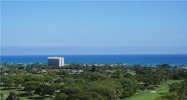 Primary Photo - 4300 Waialae Ave