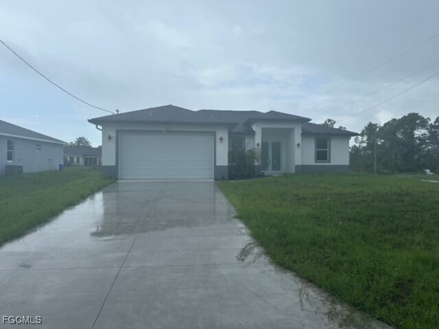 Foto principal - 2719 34th St W