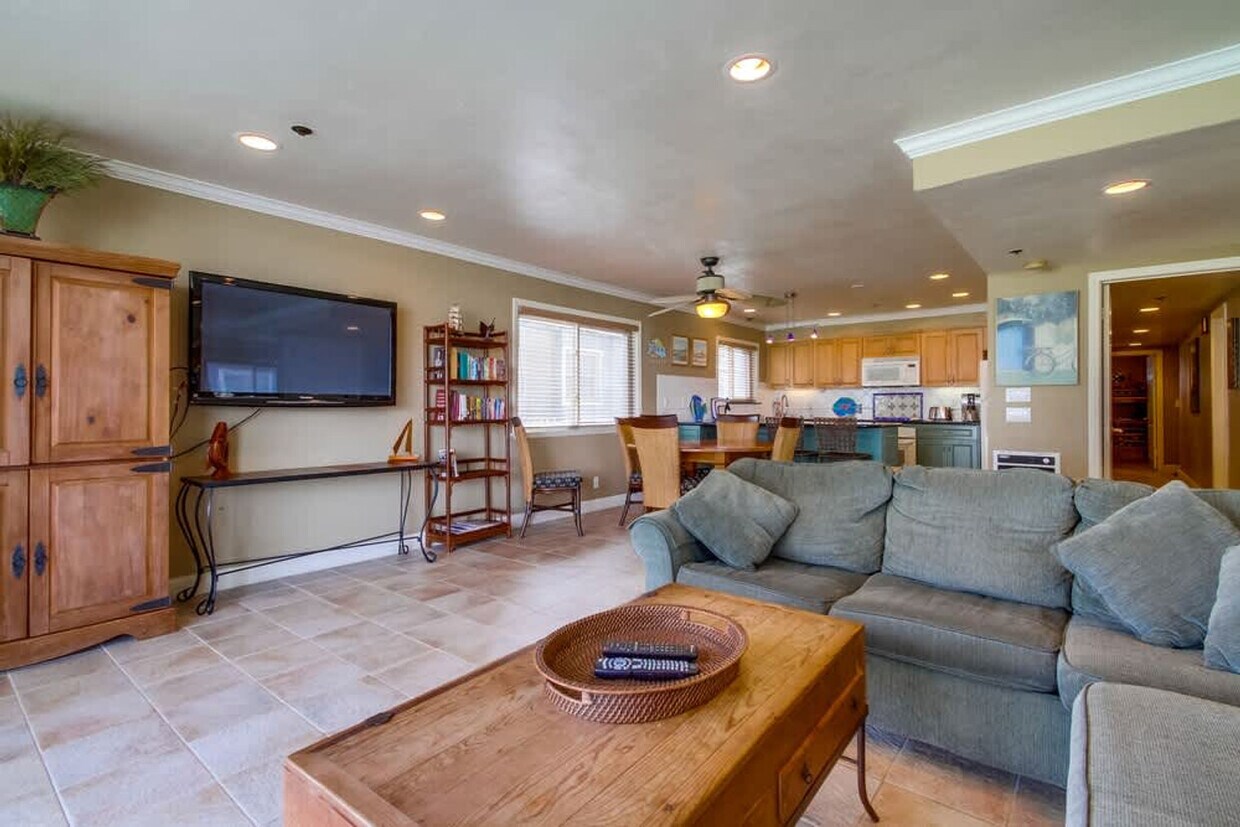 Foto principal - 3696 Bayside Walk