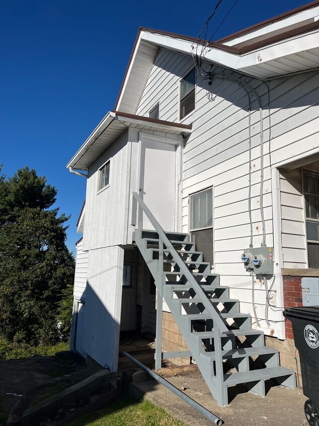 Primary Photo - One Bedroom Upstairs Apartment