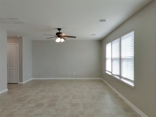 Foto del edificio - 5342 Castle Discordia St