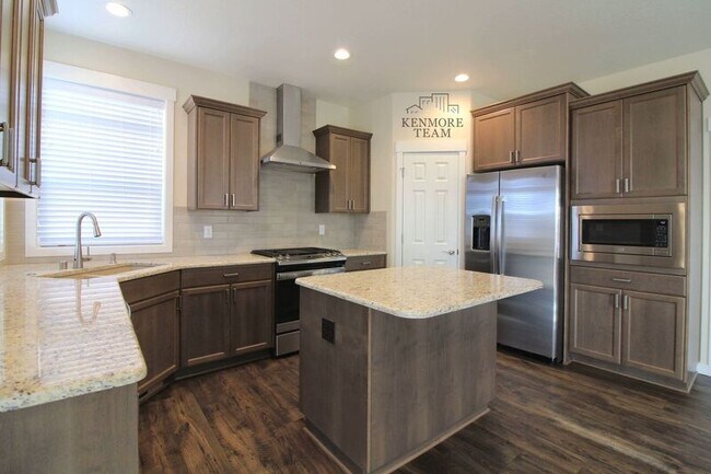 Foto del edificio - 3228 S Jefferson Pl