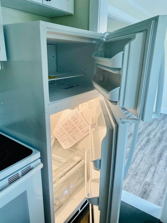 Foto del edificio - 840 Almeria Rd