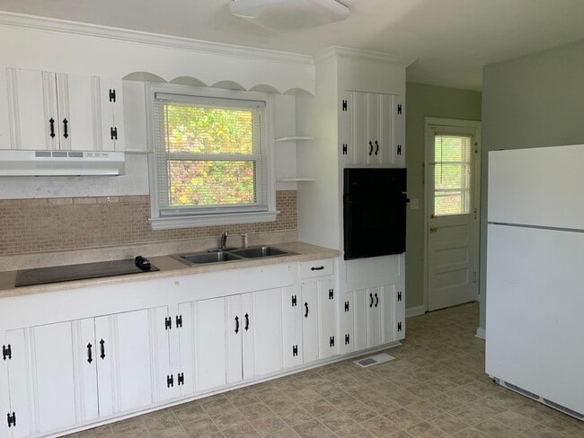 Photo - 2801-2803 Kulman Pl Apartment