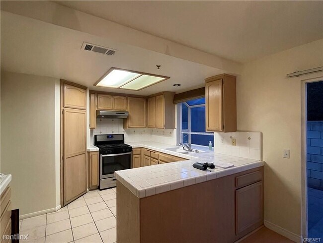 Building Photo - 4 br, 3 bath House - 5137 Peck Rd