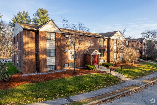 Foto del edificio - 109 English Village Rd
