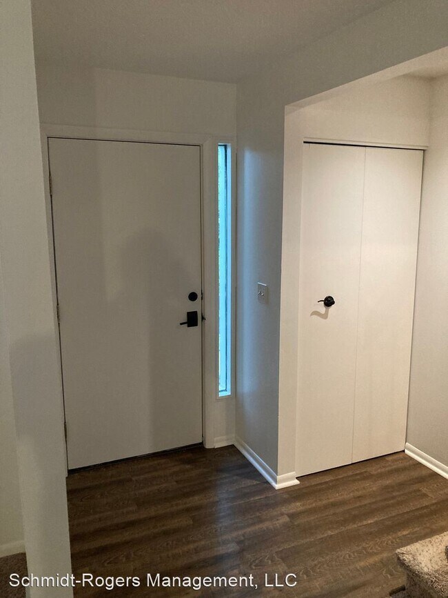 Foto del edificio - 2 br, 1.5 bath House - 13634 Thorn Creek #3