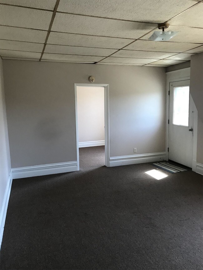 Building Photo - 401 Conewango Ave - 2