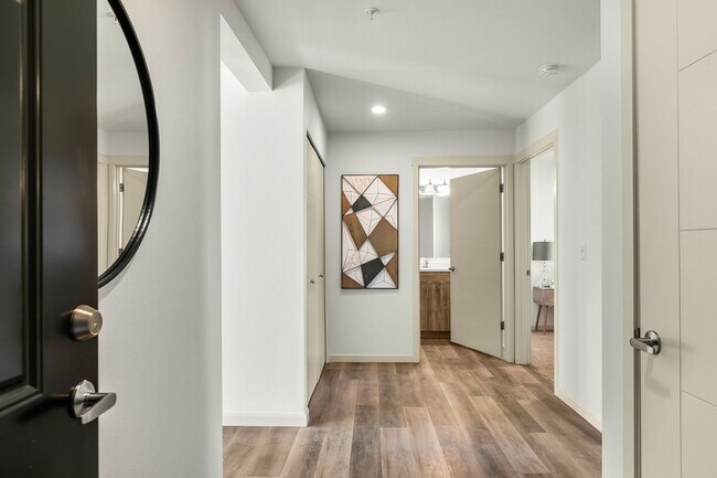 Foto del edificio - 2 Bedroom Oxbow Flat Apartment