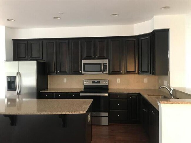 Building Photo - 12291 Broadstone Place, Waldorf, MD, 20601