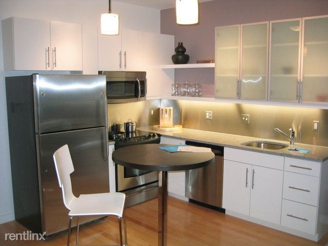 Building Photo - 2 br, 2 bath Apartment - Sullivan sq