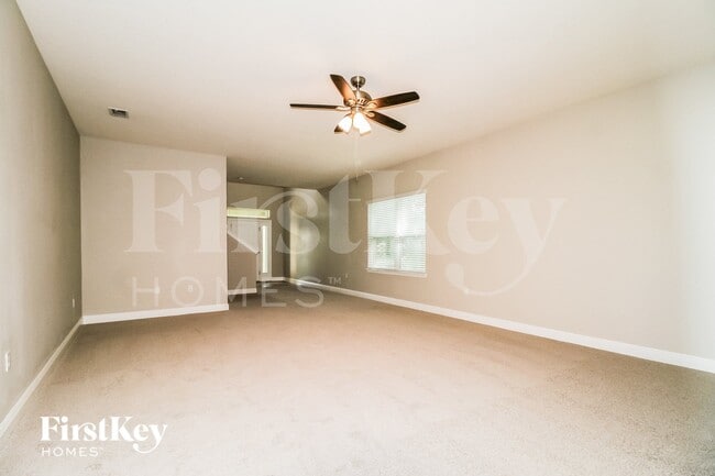 Foto del edificio - 24144 Plymouth Hollow Cir