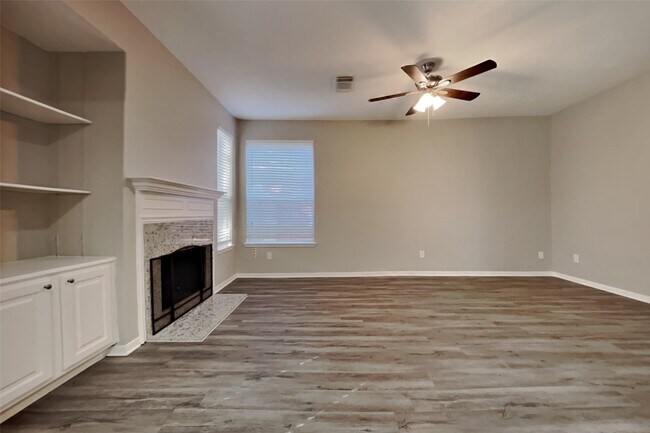 Foto del edificio - 9615 Winter Run Dr