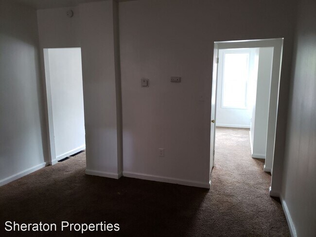 Foto del edificio - 3 br, 1 bath House - 1010 N. Pine St.