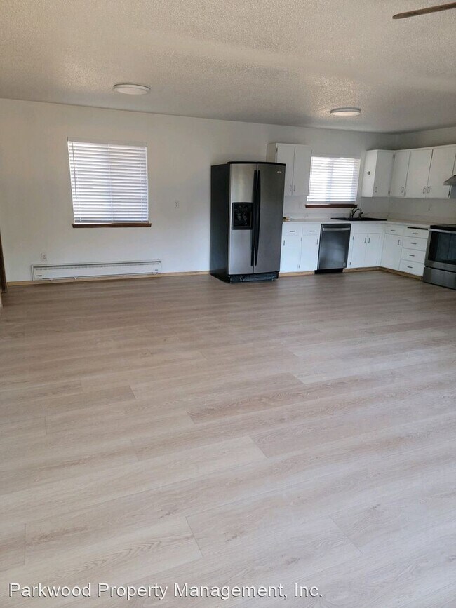 Building Photo - 3 br, 1 bath House - 6041 S. Huson St