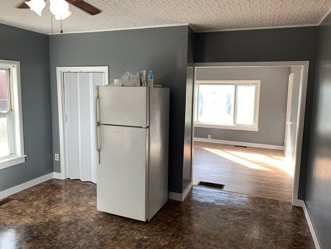 Building Photo - 86 Cary Street, Unit 1