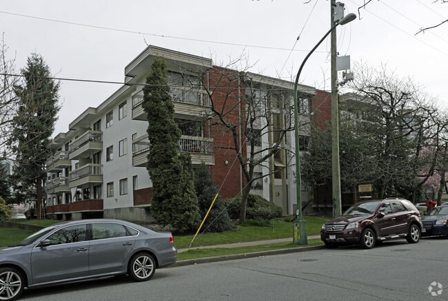 Building Photo - Orchard Inn