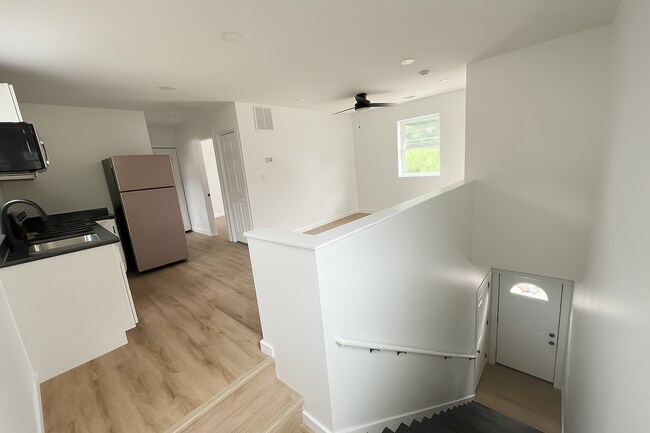 Foto del edificio - 1462 Hamlet St