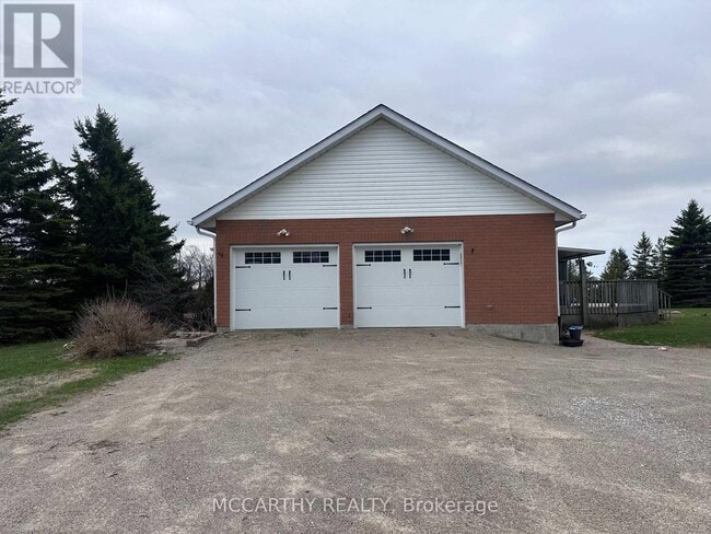 Building Photo - 516354 County Rd 124