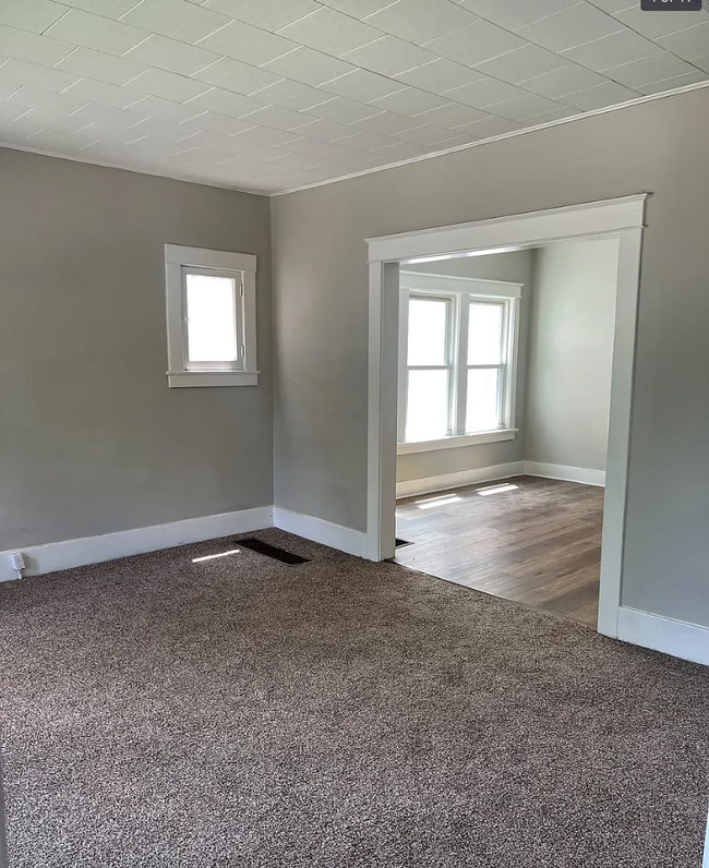 Photo - Updated and Spacious! House