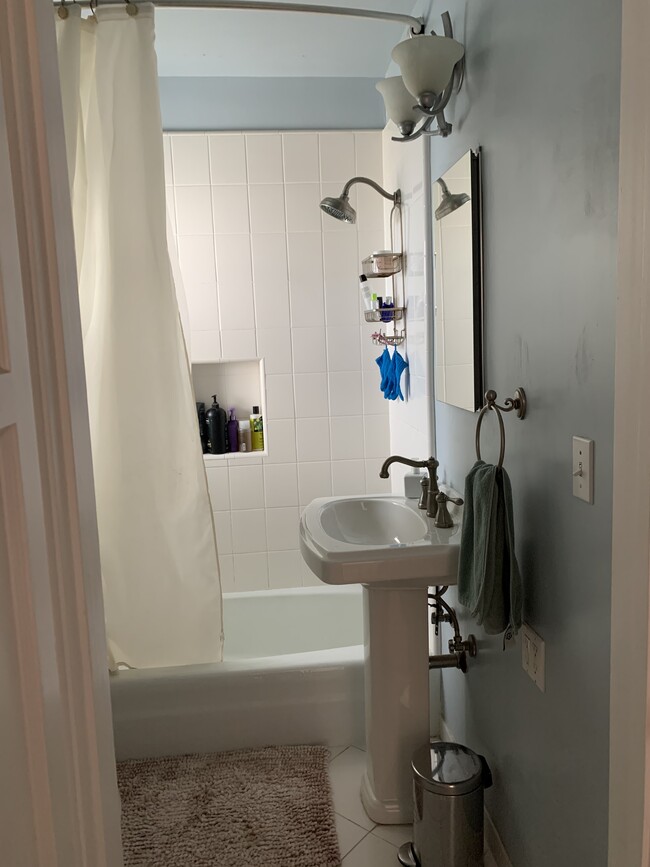 Bathroom - 1242 24th St