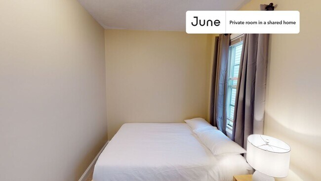 Foto del edificio - Room in Shared 3 bed/1 bath home in Central Square (Cambridge)