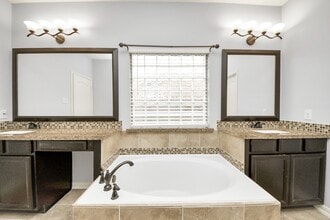 Building Photo - 20714 S Blue Hyacinth Dr