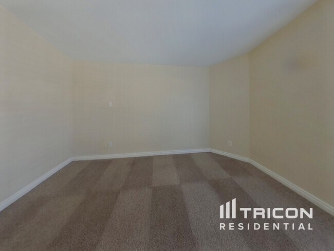 Foto del edificio - 1584 Bright View Dr