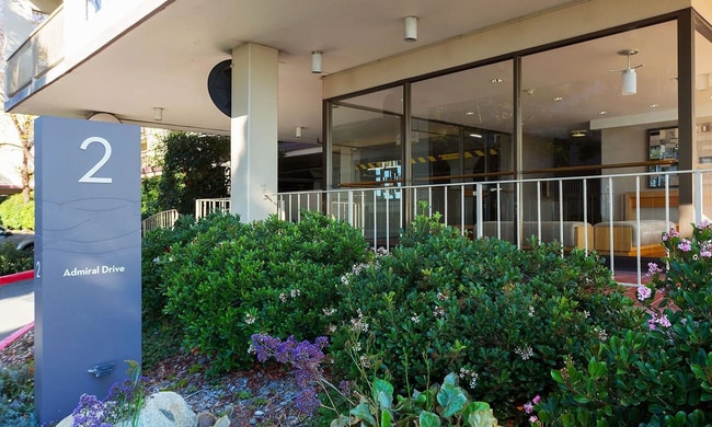 STUNNING Two Bedroom Condo Available at Watergate Community! RARE FIND! - STUNNING Two Bedroom Condo Available at Watergate Community! RARE FIND!