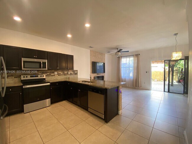 Foto del edificio - 11543 SW 248th Ln