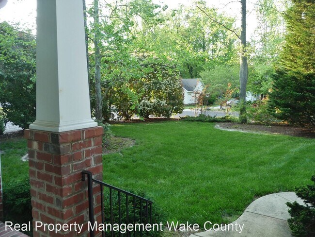 Building Photo - 3 br, 2.5 bath House - 617 Sunset Drive