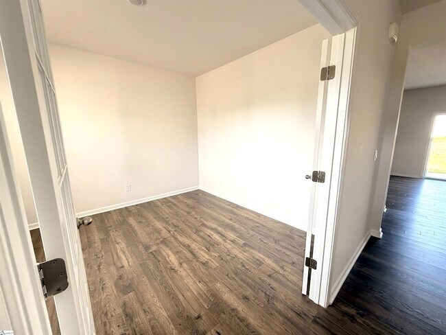Building Photo - 1465 Talley Rdg Dr