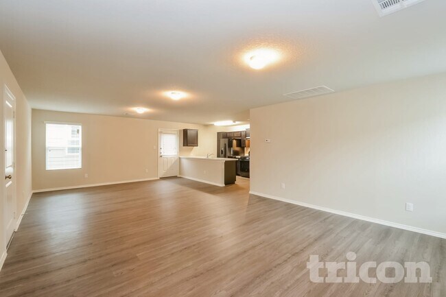 Foto del edificio - 9726 Marbach Gdn