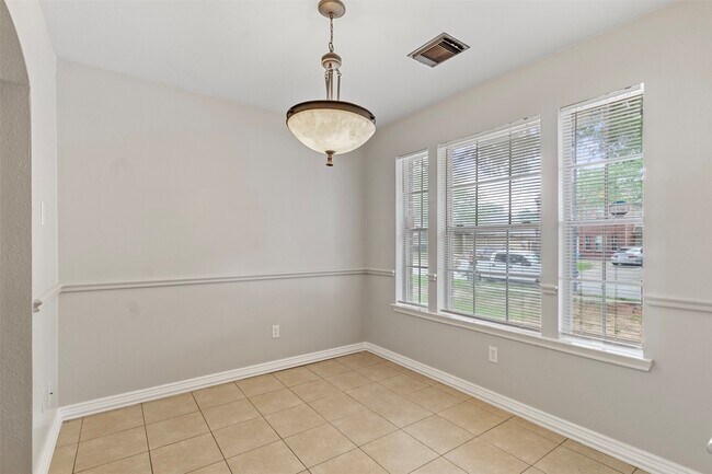 Building Photo - 9130 Reagan Meadow Ct