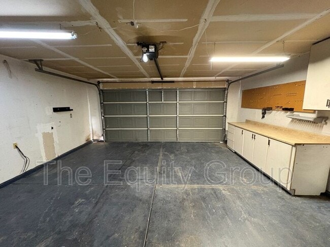 Foto del edificio - 905 S Laguna St