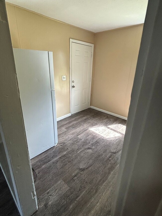 Foto del edificio - section 8 welcome, 4 bedroom, 1 bathroom s...