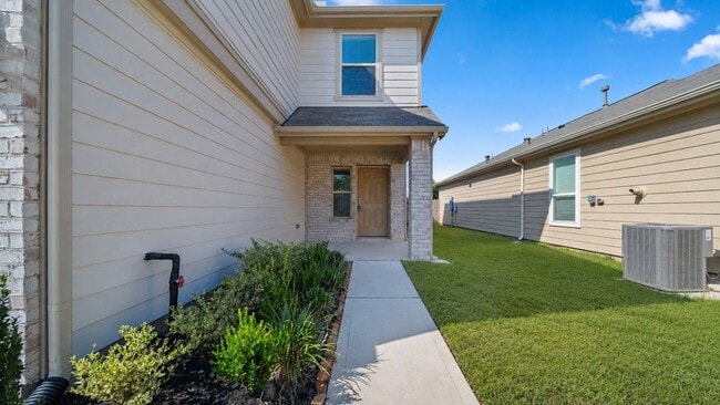 Building Photo - 2607 Bluewood Ct
