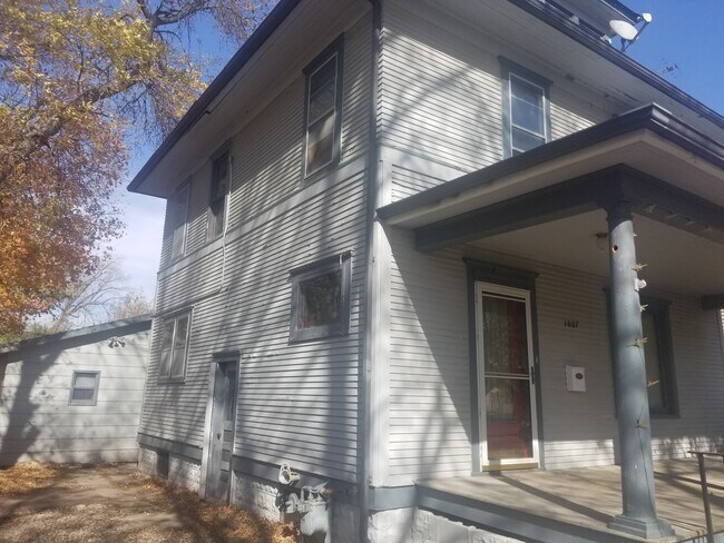 West side & front - 1007 3rd St