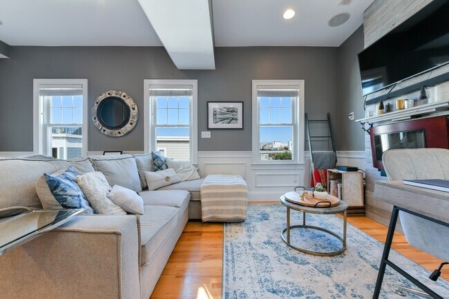 Building Photo - 5 Grimes St