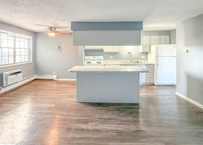 Foto del edificio - 3270 S Grant St