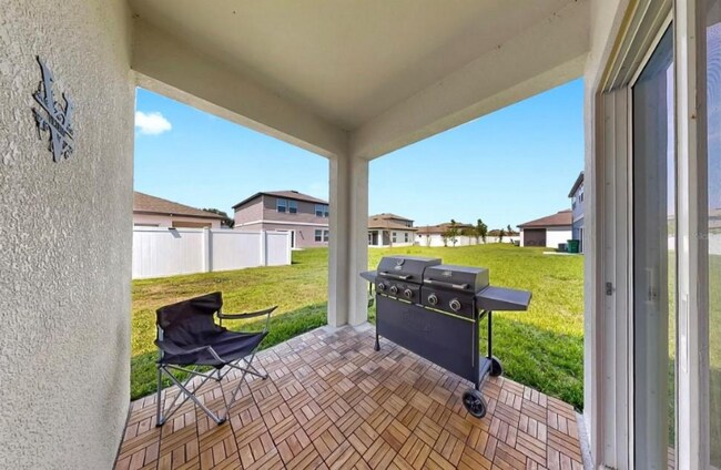 Foto del edificio - 3552 Shade Fern Ln