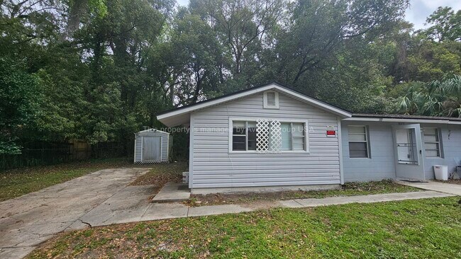 Foto del edificio - 1625 West Rd