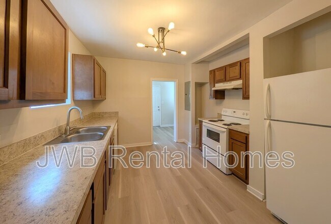 Foto del edificio - 3238 Ernest St