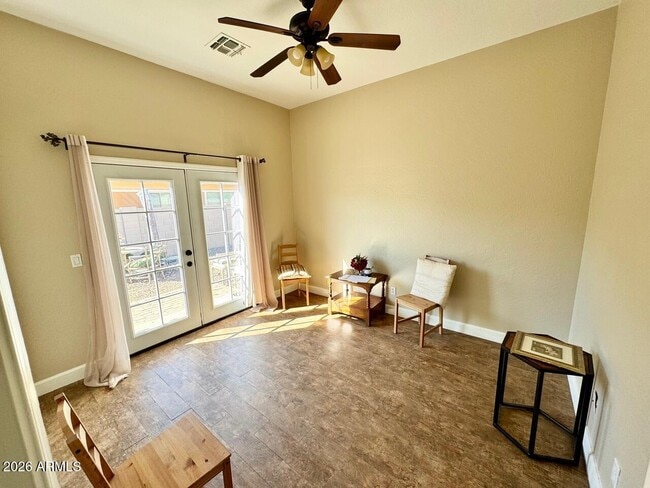 Foto del edificio - 4320 W Olney Ave