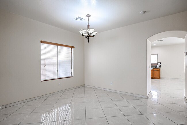 Foto del edificio - Beautiful 7 bedroom