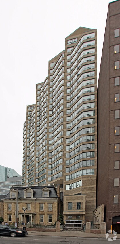 Photo du bâtiment - Symphony Place